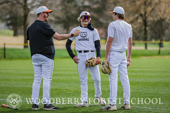 JVBaseball-vs-CentralVA-MAntonio-7