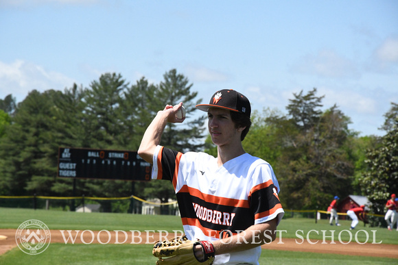 2023.04.29.varsity.baseball.vs.fuma_18.jorge