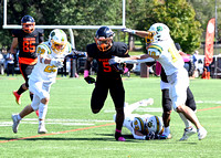 2023.10.07.varsity.football.vs.collegiate_03.dc