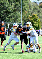 2023.10.07.varsity.football.vs.collegiate_05.dc